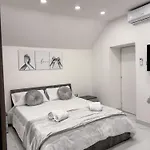 Liberato Home